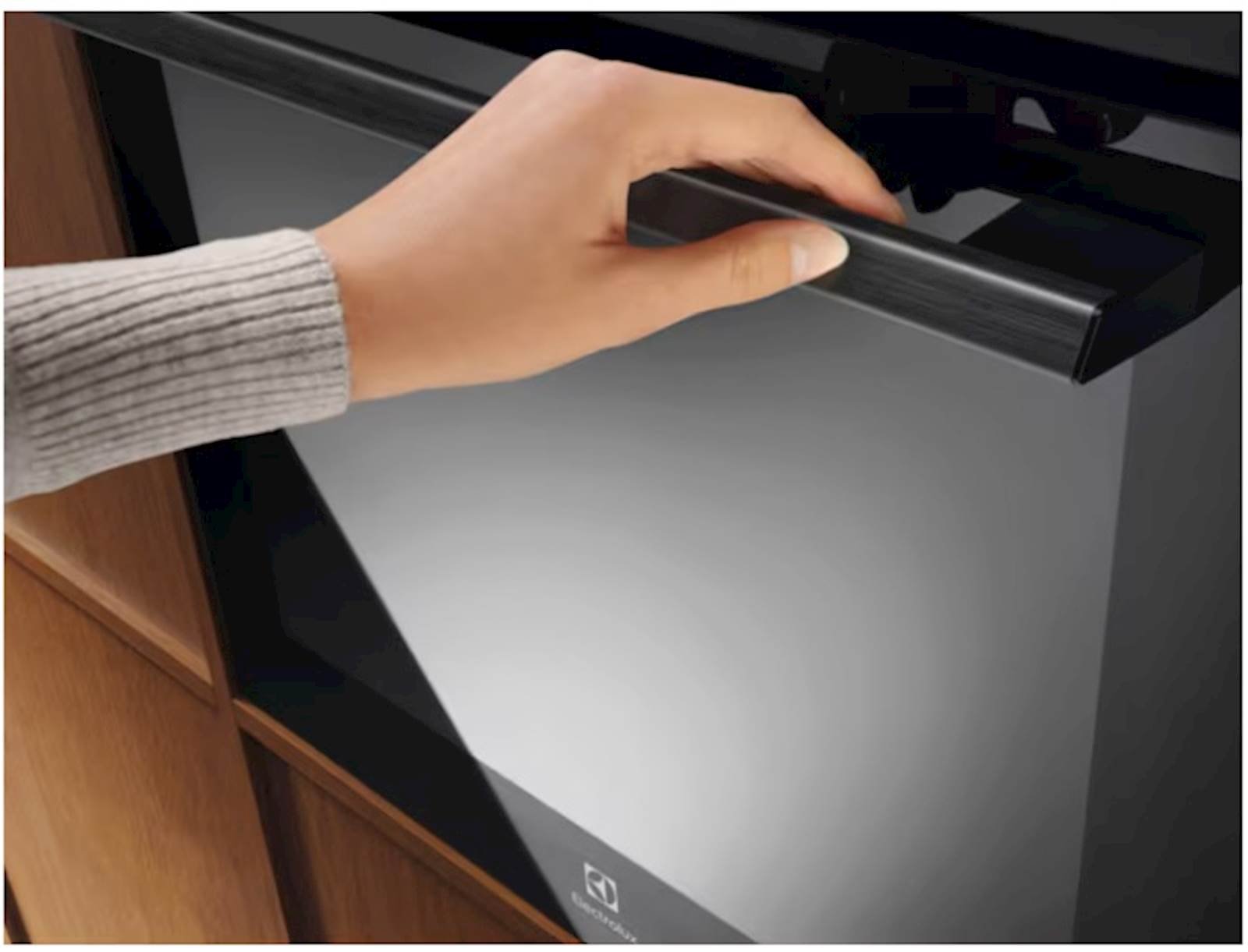 Ugradbena pećnica ELECTROLUX LOE8P39Z - Slika 4